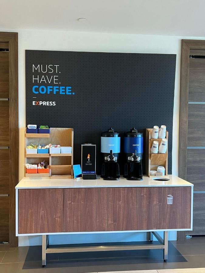 Holiday Inn Express & Suites - Ukiah By Ihg Zewnętrze zdjęcie