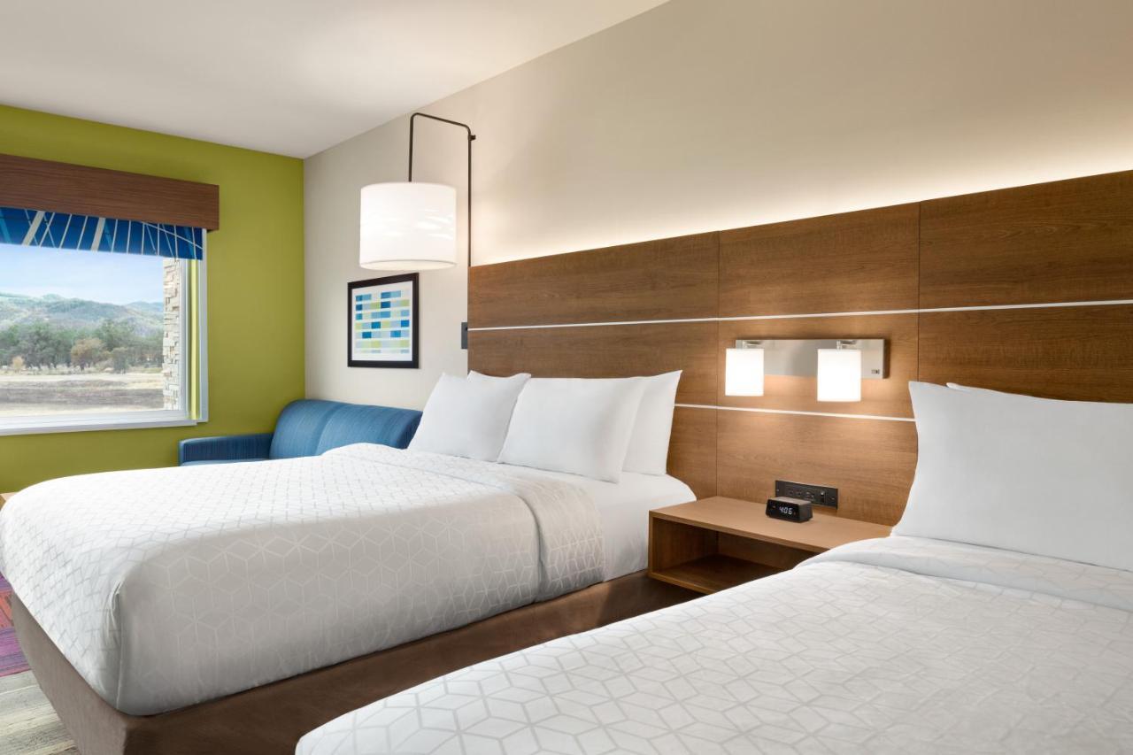 Holiday Inn Express & Suites - Ukiah By Ihg Zewnętrze zdjęcie