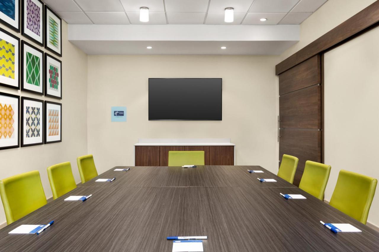 Holiday Inn Express & Suites - Ukiah By Ihg Zewnętrze zdjęcie