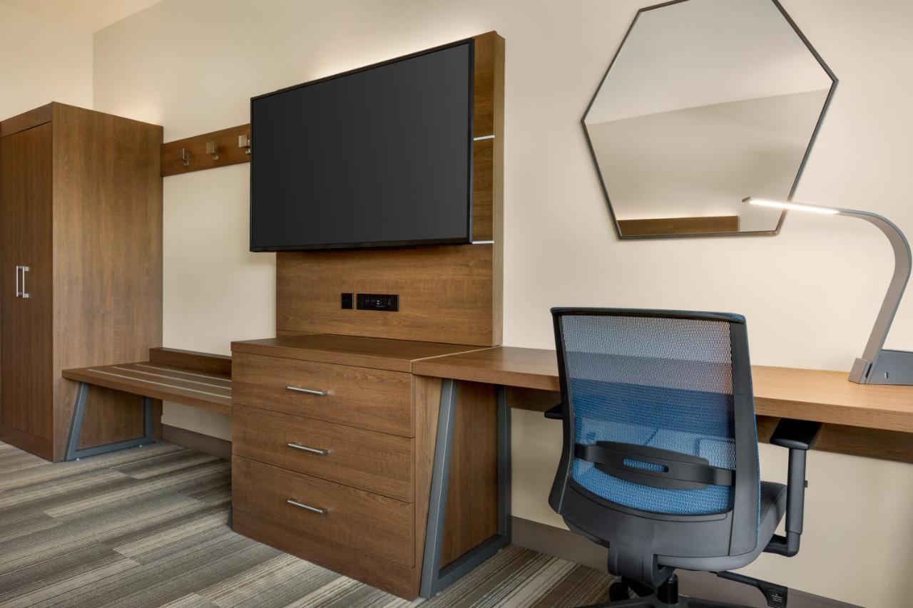 Holiday Inn Express & Suites - Ukiah By Ihg Zewnętrze zdjęcie
