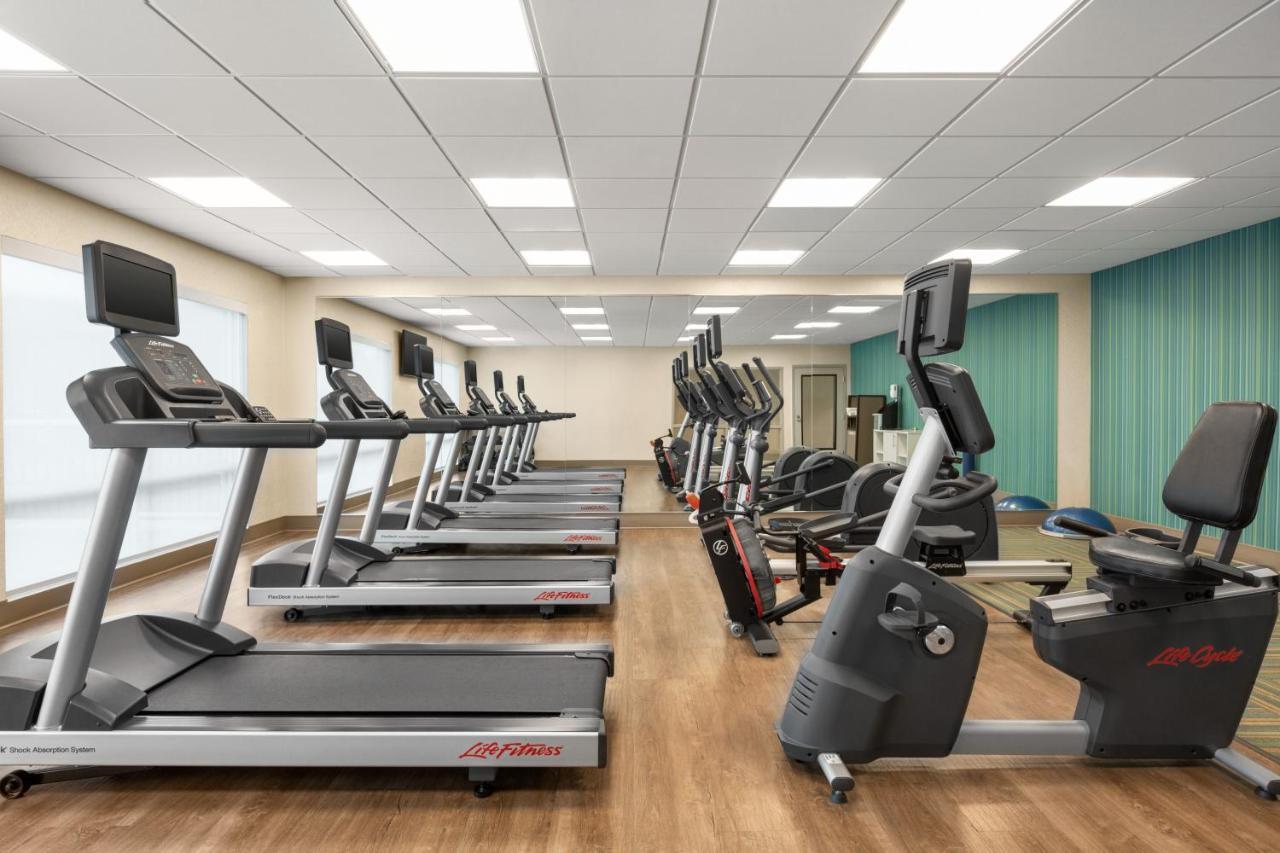 Holiday Inn Express & Suites - Ukiah By Ihg Zewnętrze zdjęcie