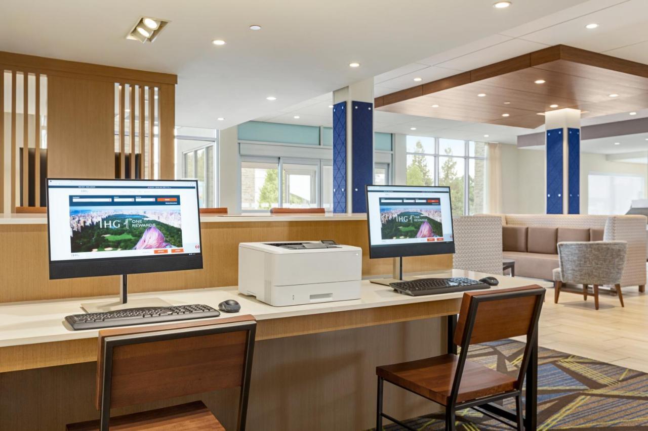 Holiday Inn Express & Suites - Ukiah By Ihg Zewnętrze zdjęcie